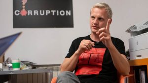 Шабунін після 15-годинних обшуків: Зеленський рухається у бік корупційного авторитаризму