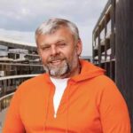 Волонтер и меценат Григорий Козловский получил почетную награду ВСУ