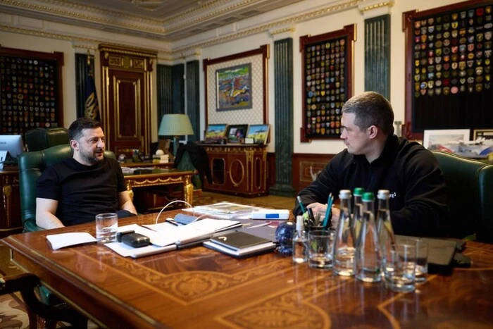 Зміни в системі контрактів та реагування на СЗЧ. Зеленський дав завдання Федорову